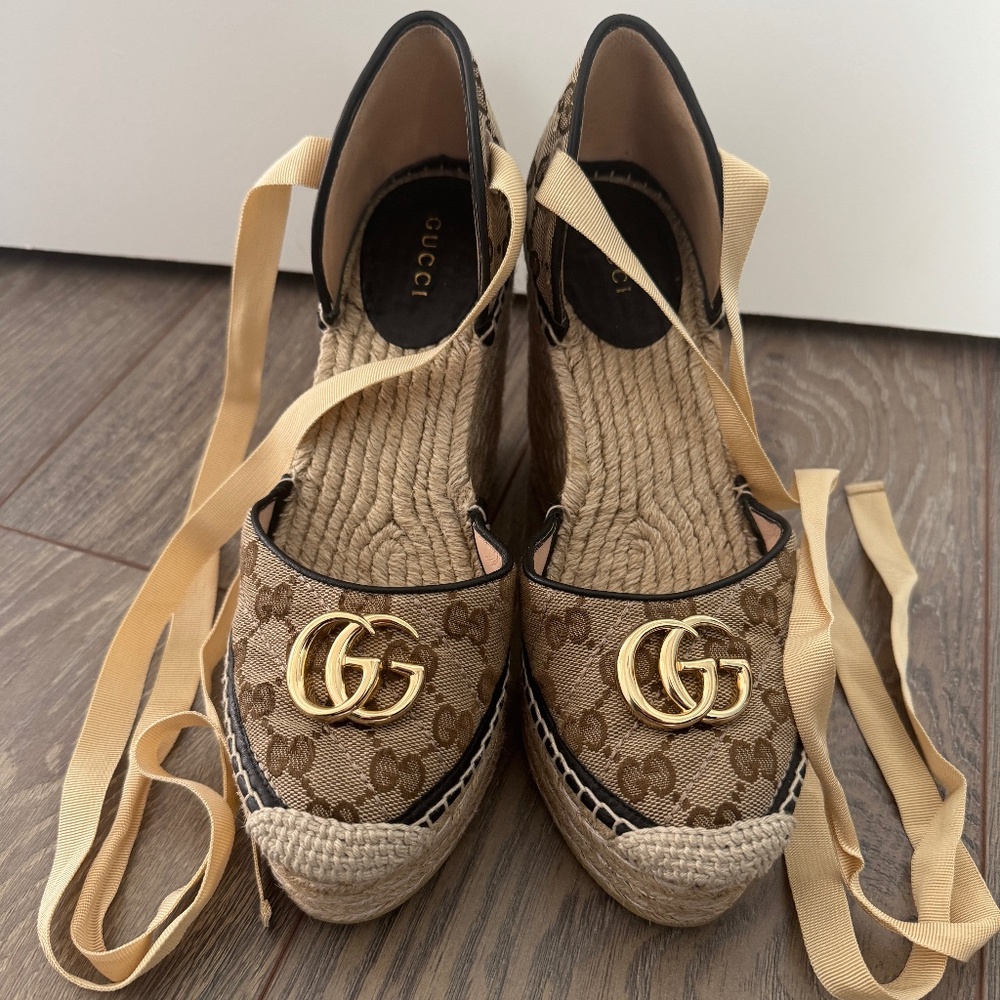 Gucci wedges